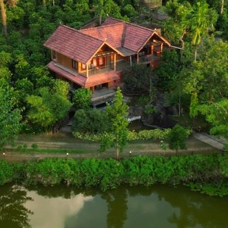 Niyatma Wayanad Pool Resort By Voye Homes Luaran gambar