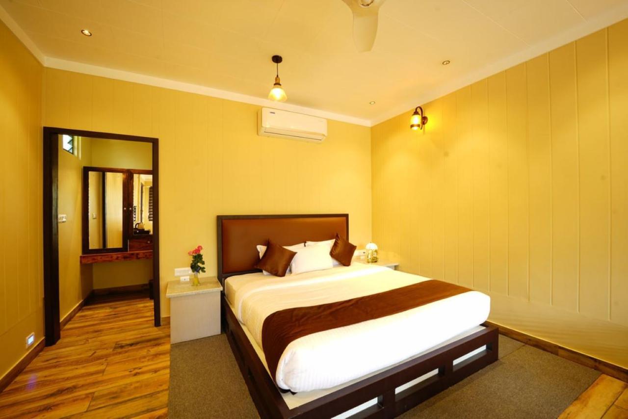 Niyatma Wayanad Pool Resort By Voye Homes Luaran gambar