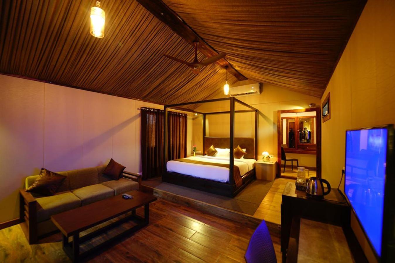 Niyatma Wayanad Pool Resort By Voye Homes Luaran gambar